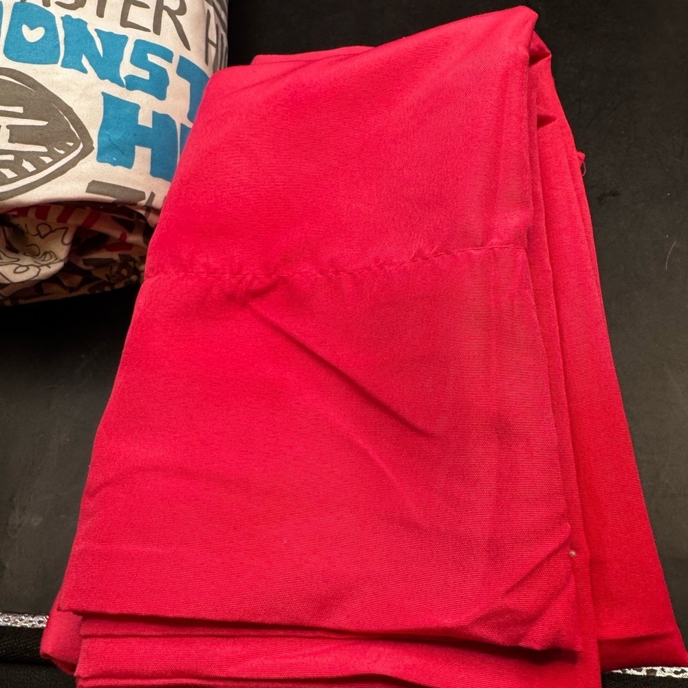 Monster High Twin Sheet Set NO Pillowcase; Pink Flat Sheet & Pillowcase Lot - Picture 6 of 8